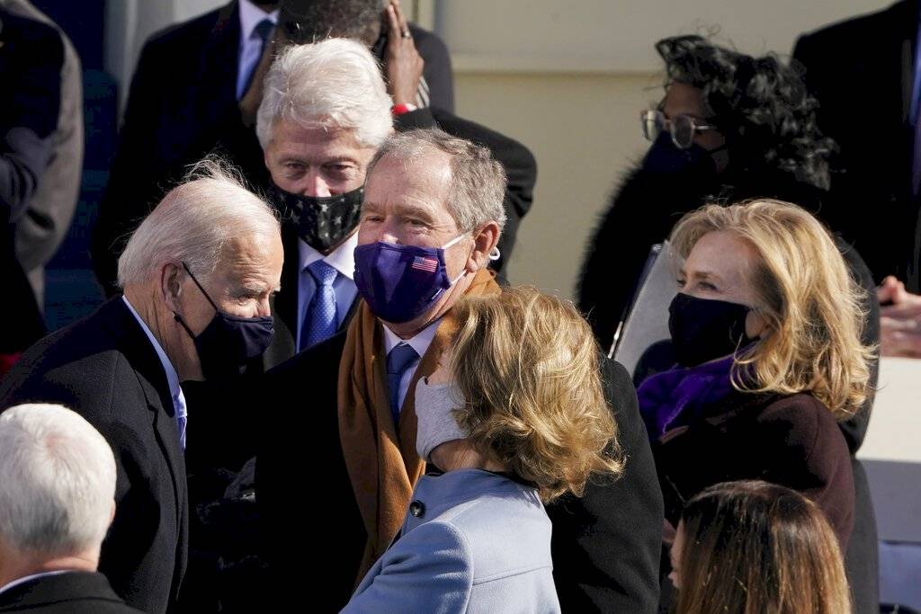 A la ceremonia de investidura de Joe Biden acudieron los ex presidentes Bill Clinton y George W. Bush