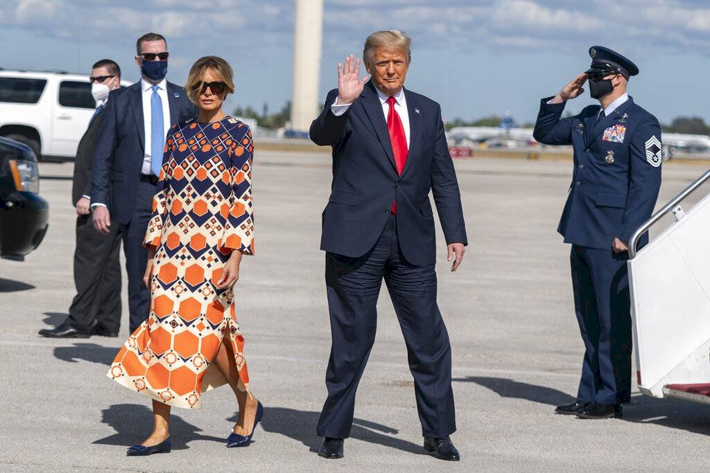 Donald y Melania llegan a Florida