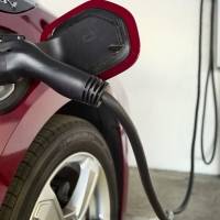 Coches eléctricos: crean baterÃa que se recarga tan rápido como un tanque de gasolina