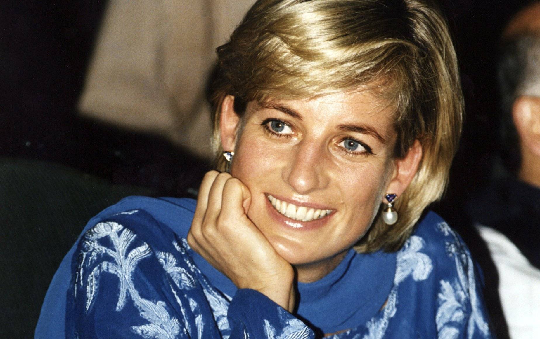 Lady Di nos dio muestras de su sencillez hasta en sus atuendos casuales. Lady Di
