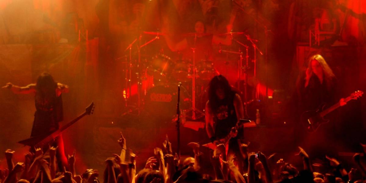 Kreator en la TV abierta chilena / Violent Revolution