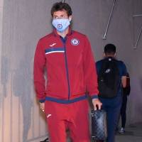 Cruz Azul prohíbe a sus jugadores fotografiarse con aficionados