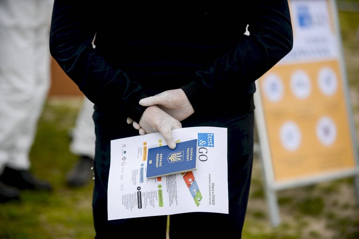 Los pasaportes Covid-19 sustituirían las pruebas Covid-19 y/o resultados de vacunación, los cuales se pueden falsificar