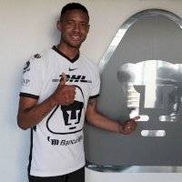 Pumas anuncia a Gabriel Torres como su nuevo delantero