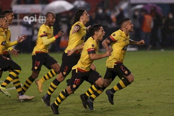 Emelec supera a Liga de Quito en el ranking de la Conmebol