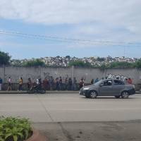 Más de 40 minutos de retraso en el proceso electoral en Guayaquil