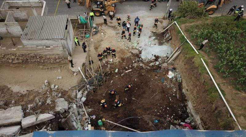 Colapso estructural en La Bota, norte de Quito