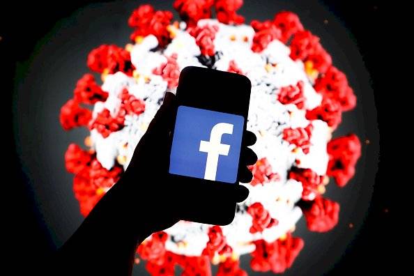 Facebook puede eliminar tu página o perfil por compartir fake news sobre el coronavirus