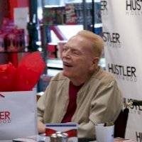 Fallece Larry Flynt, magnate de la pornografía y fundador de la revista Hustler