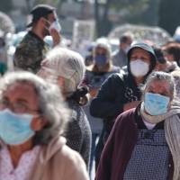 Habrá vacuna para el 5.7% de los adultos mayores en primera etapa