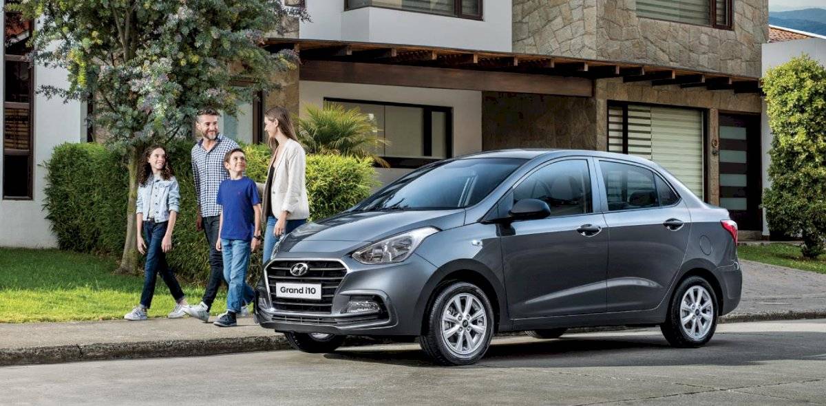 Grand i10 Sedán