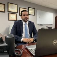 Secretario de Vivienda ordena facilitar compras municipales con fondos CDBG-DR