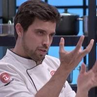 Usuarios de las redes nombran a Roberto Ayala como el más carismático de MasterChef Ecuador