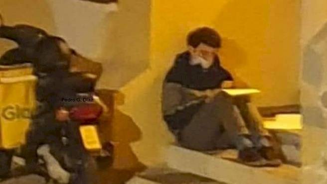 arlos Alegre un joven español de 24 años.