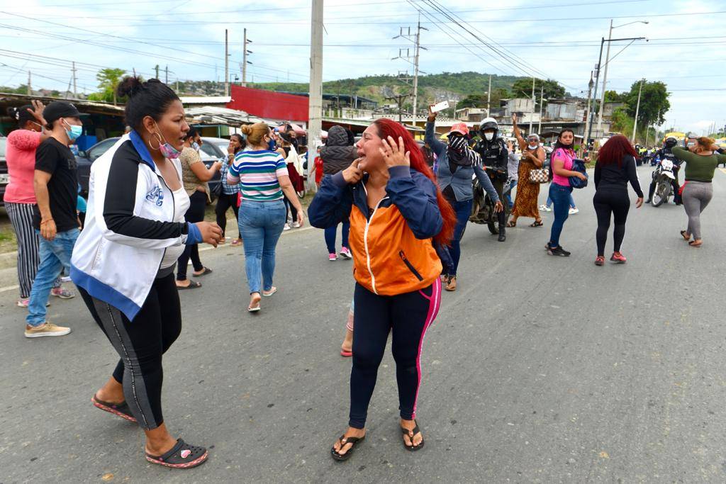 Trasladan a un grupo de reclusos de la cárcel Regional de Guayaquil a otras prisiones