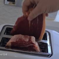 Cómo cocinar un filete de carne en una tostadora