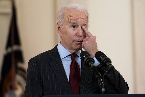 El presidente de EE.UU., Joe Biden, lanzó el jueves una serie de bombardeos aéreos en Siria El presidente de EE.UU., Joe Biden, lanzó el jueves una serie de bombardeos aéreos en Siria
