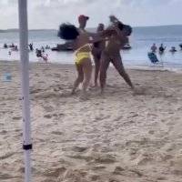 Otra pelea de turistas