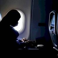 CDC da permiso a personas vacunadas a viajar