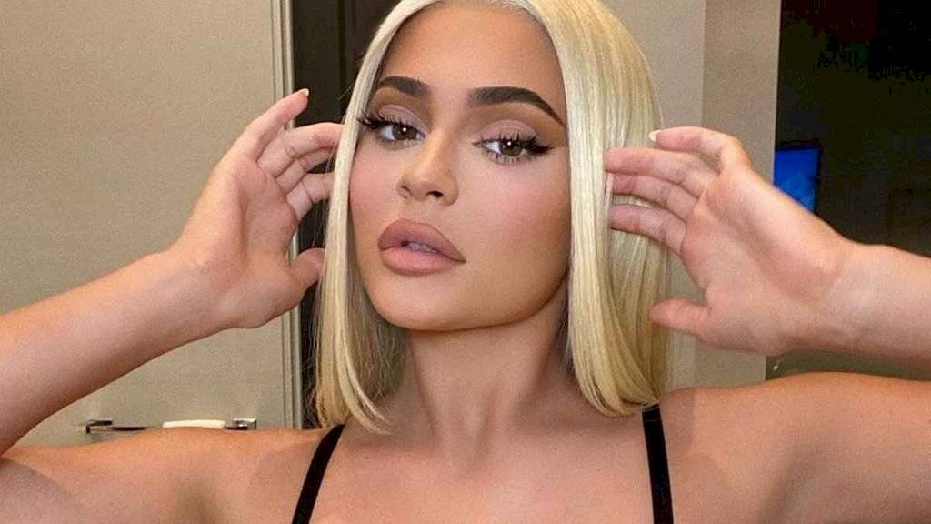 kylieinstagram21-7bcff6a2472d095ef95ec3825e0d0bd8.jpg