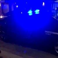 Policía usa altavoz de patrulla para insultar turista en Condado