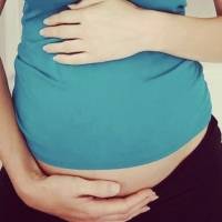 Confirman muertes de mujeres embarazadas por COVID-19 no vacunadas
