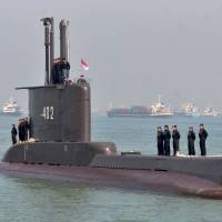 Encuentran a submarino hundido en Indonesia: se partió en 3 y los 53 tripulantes murieron