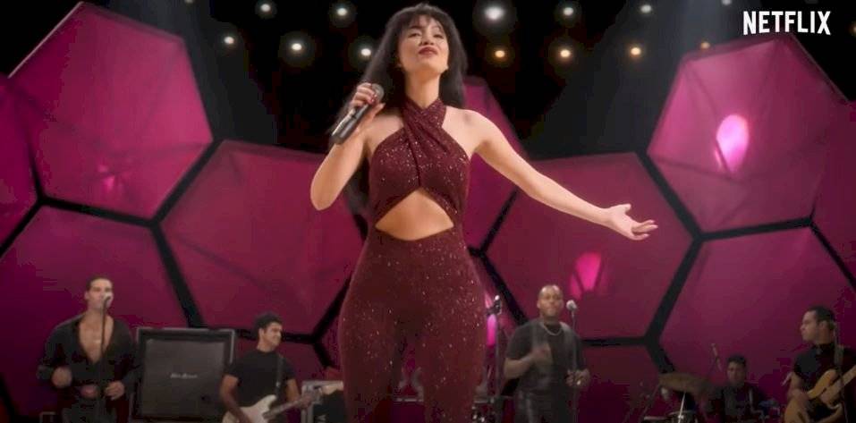 selenaatuendos5-516542726f06a84fcb1e2bb0ec90084c.jpg