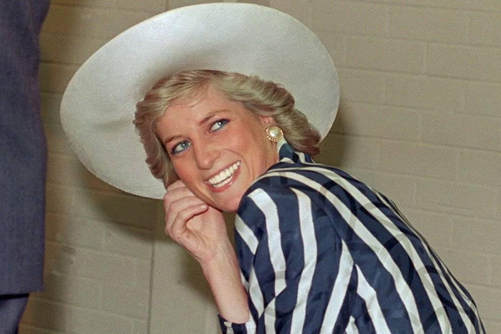 diana321024x683-86a8a25a23d031f51ff843c69f238a14.jpg