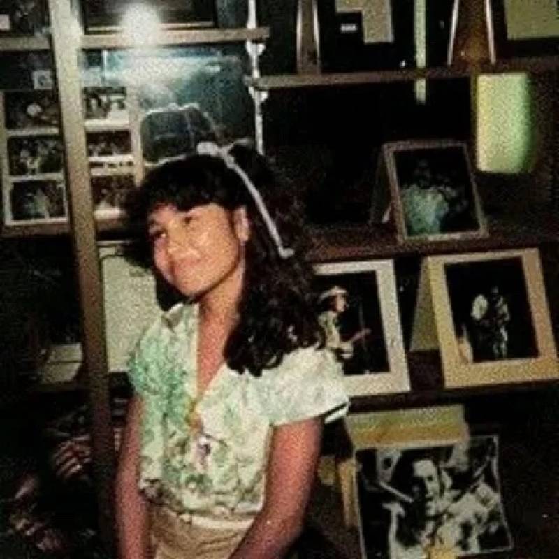 selenanina-68d59e84970cb5d09d7e6acd4a656653.jpg