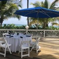 Disfruta con papá de una barbacoa y chapuzón en el Royal Sonesta San Juan