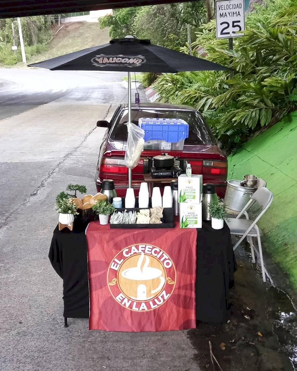 El cafecito en la luz
