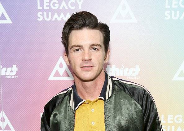 drakebell-00a2cb4fdfc7a52f6739ab8833a8a23e.jpg