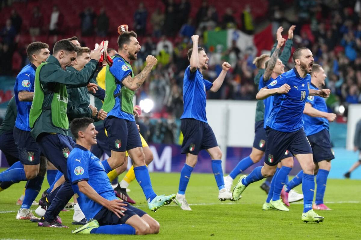 Italia derrota a España en penales y pasa a la final del Campeonato Europeo - Vimarsana News