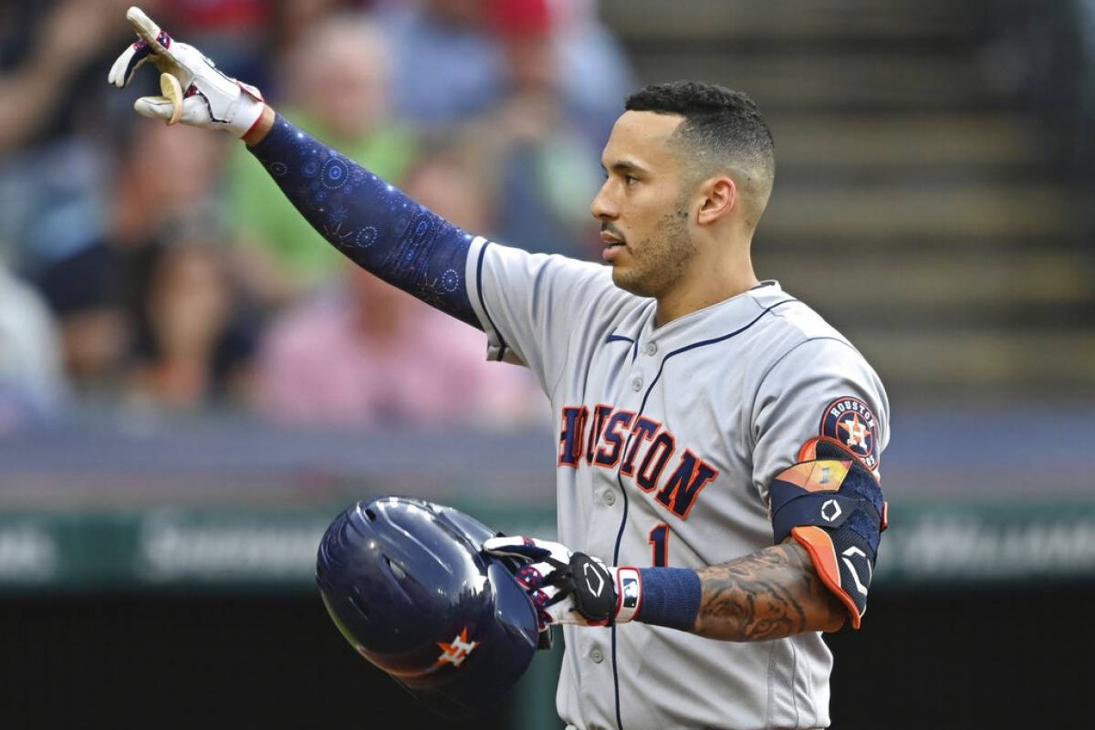Carlos Correa es puesto en lista de lesionados de Astros - Vimarsana News