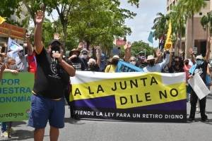 Manifestación en contra del recorte a las pensiones