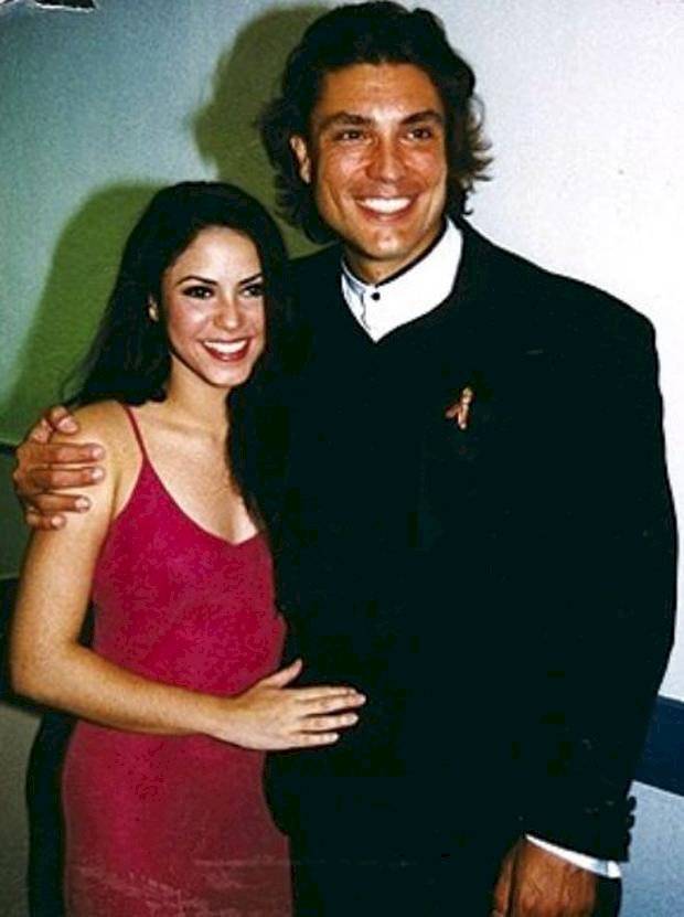 shakirayosvaldor-d6cab9af18fc6c098dcd867767d46b44.jpg