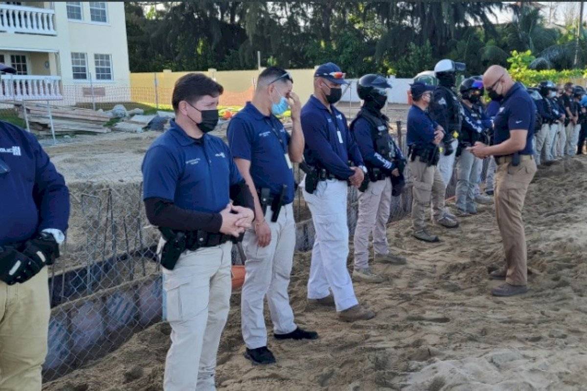 PIP condena uso de policías para proteger construcción de piscina en Rincón - Vimarsana News