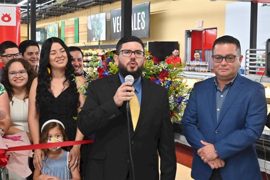 Jorge Ortiz, proprietario de Supermercados Selectos