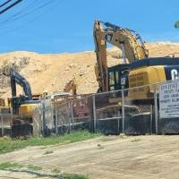 Exigen detener construcción de centro comercial en Aguadilla