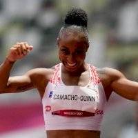 Jasmine Camacho-Quinn rompe récord olímpico y va por el oro