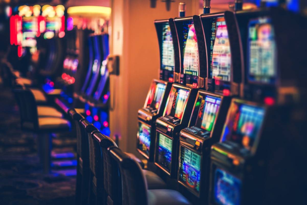 Comisión de Juegos busca revertir anulación de tragamonedas - Vimarsana News