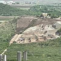Guardia Nacional defiende depósito de gomas en terrenos de Salinas