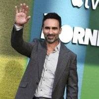 Encantado Néstor Carbonell con su “morning job”