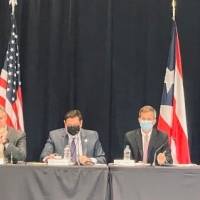 Gobernador apoya en parte el Plan de Ajuste de la Deuda