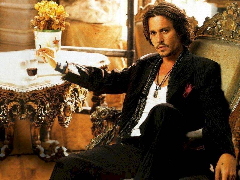johnnydepp1-ba6018737feae9b8c68088c9353df288.jpg