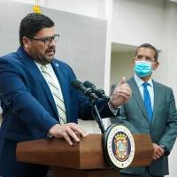 Gobernador Pierluisi firma nueva orden ejecutiva contra el coronavirus