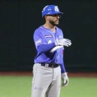 Indios y Cangrejeros extienden su racha ganadora en el béisbol invernal
