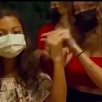 Gobierno hace campaña para parrandear en Navidad con mascarilla