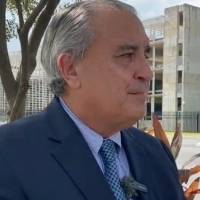 Abogado de Ángel Pérez dice que alcaldes le han consultado asuntos con Oscar Santamaría